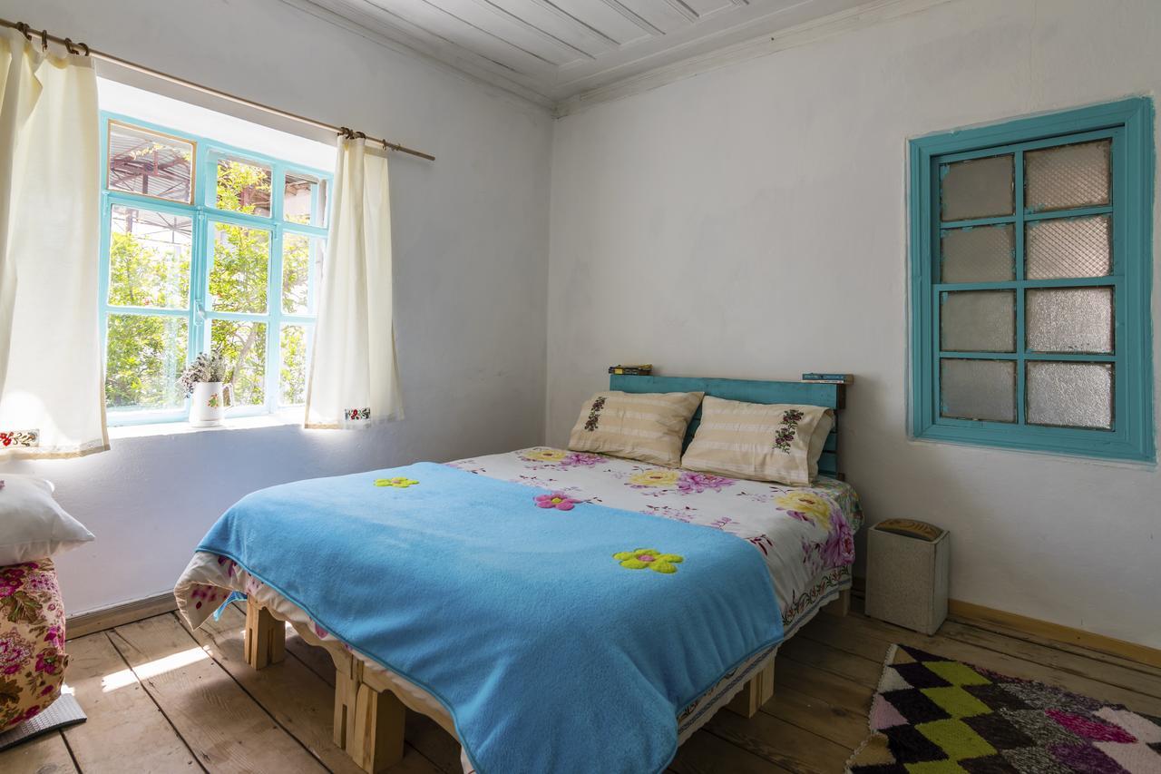 Hobbithousebademler Urla Ngoại thất bức ảnh