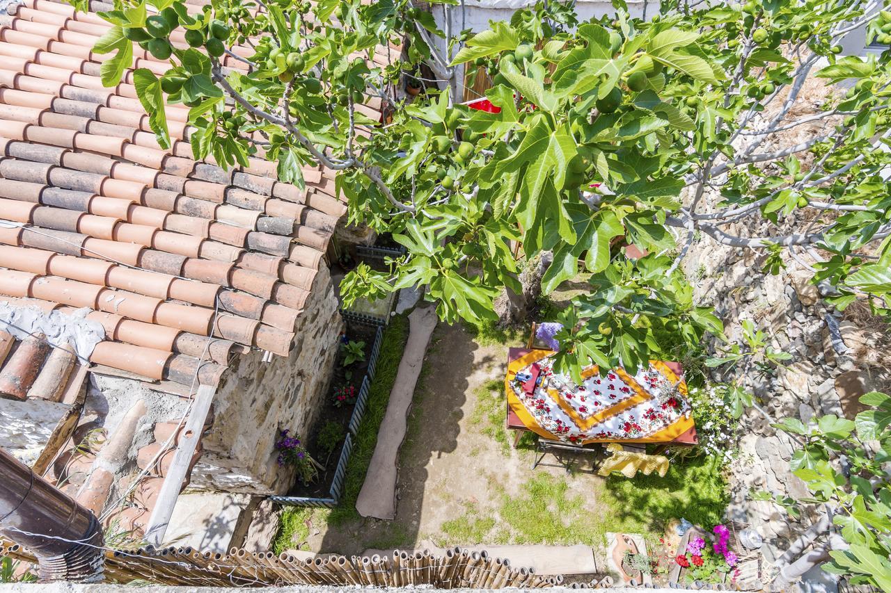 Hobbithousebademler Urla Ngoại thất bức ảnh